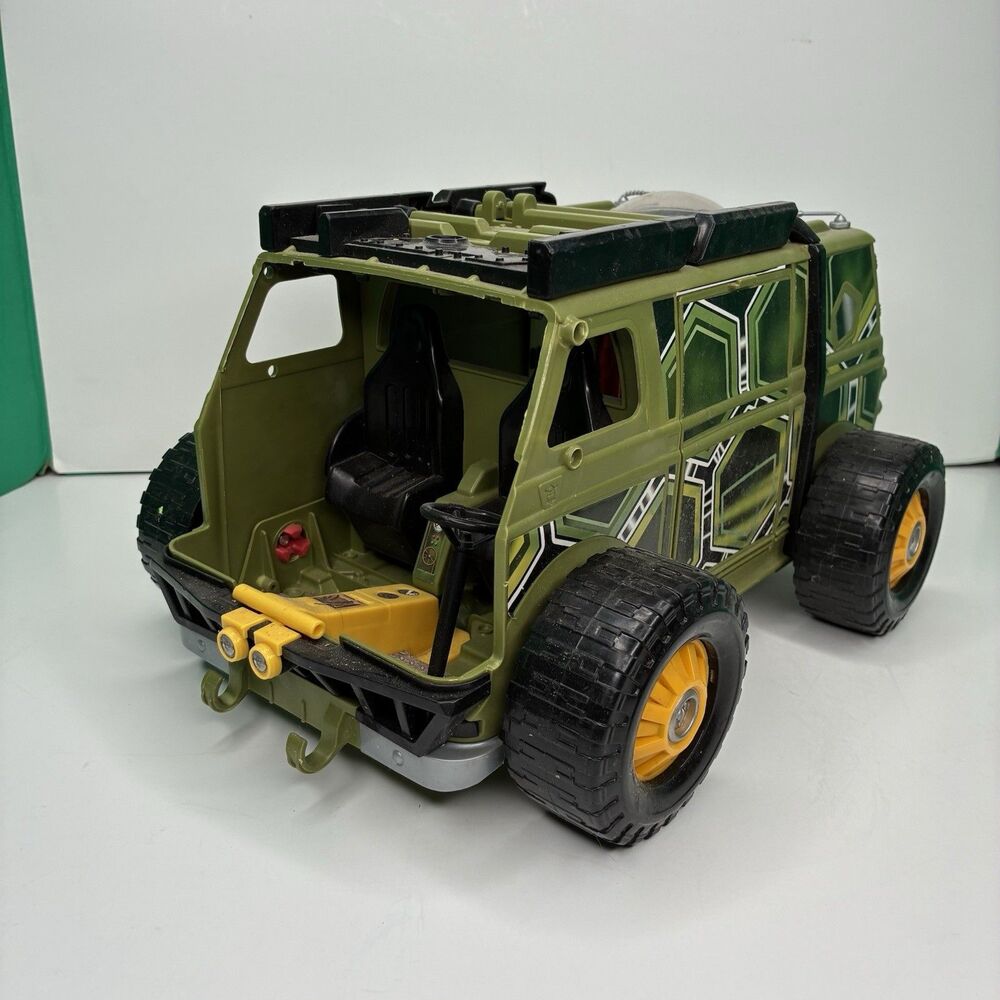 TMNT Teenage Mutant Ninja Turtles 2014 Turtle Assault Van Incomplete Solid Frame